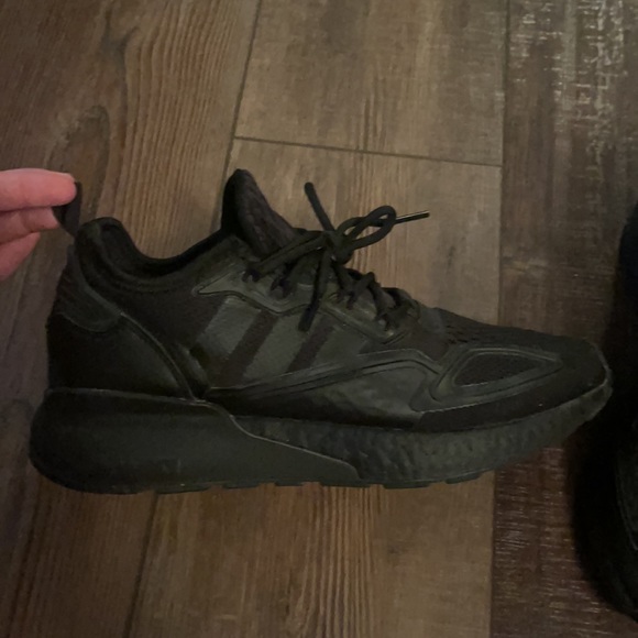 Adidas - Picture 2 of 8